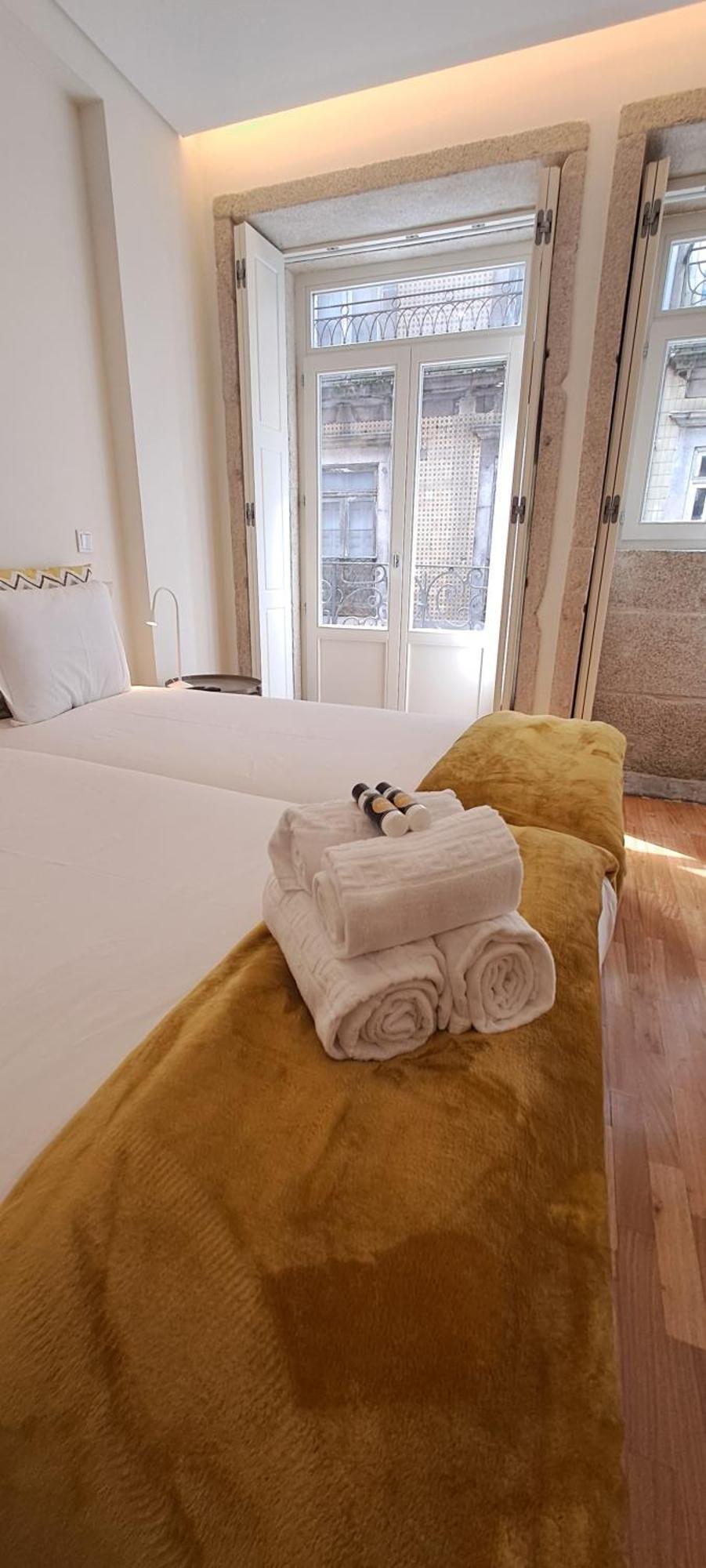 Almarela Apartments Porto Room photo